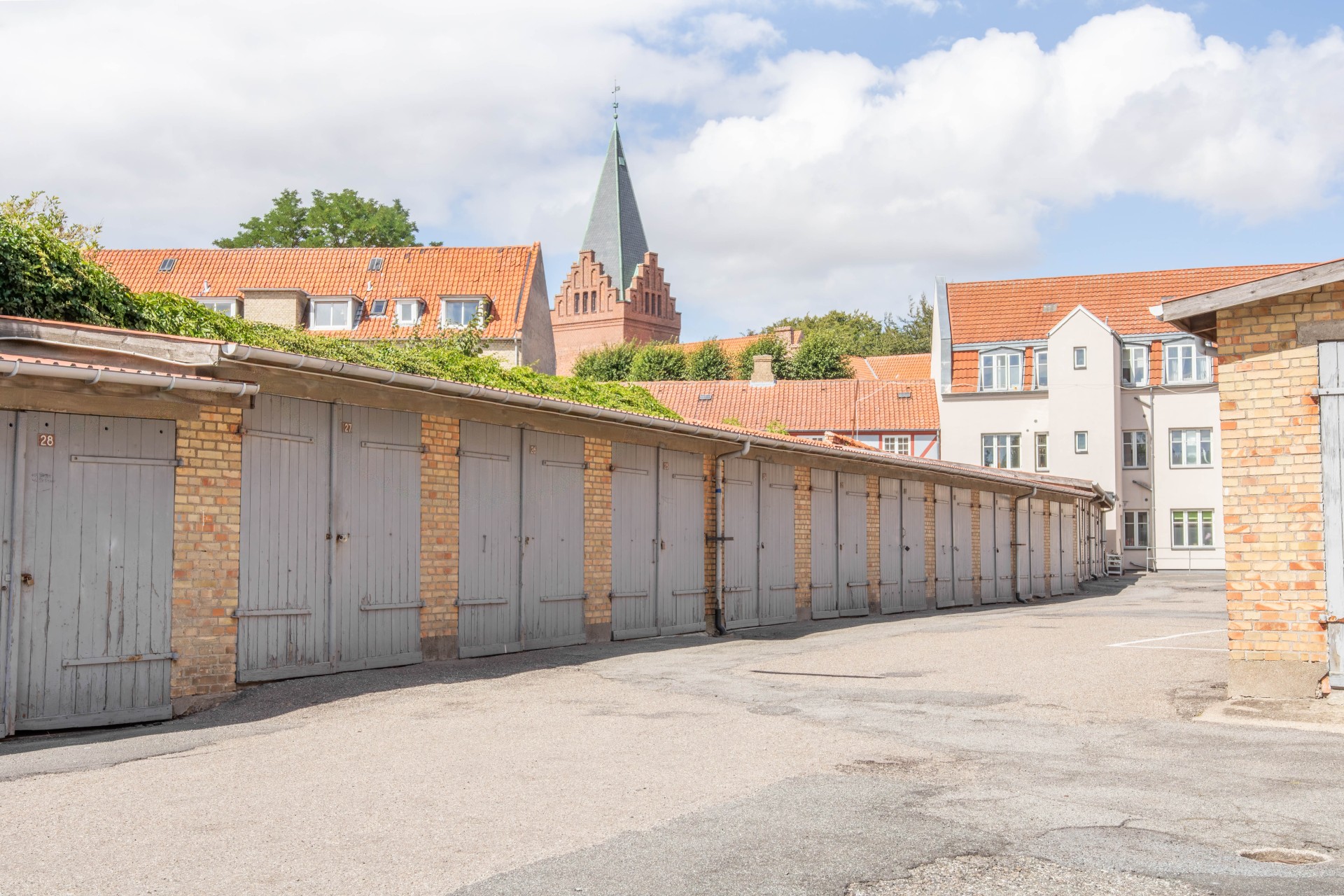 Parkeringspladser/garager - Bredegade 13-15