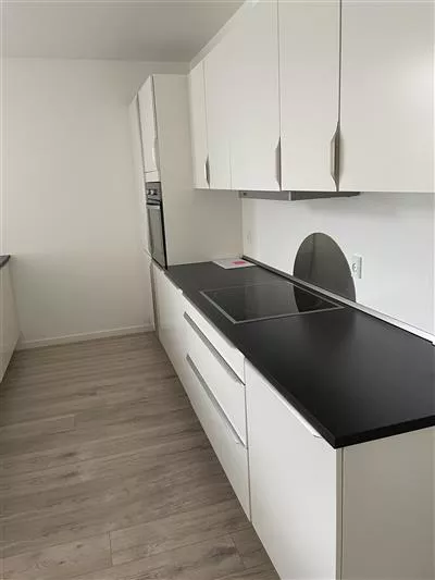 6800