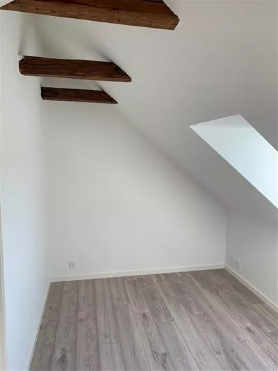 7007